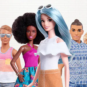 Barbie: Style Your Crew